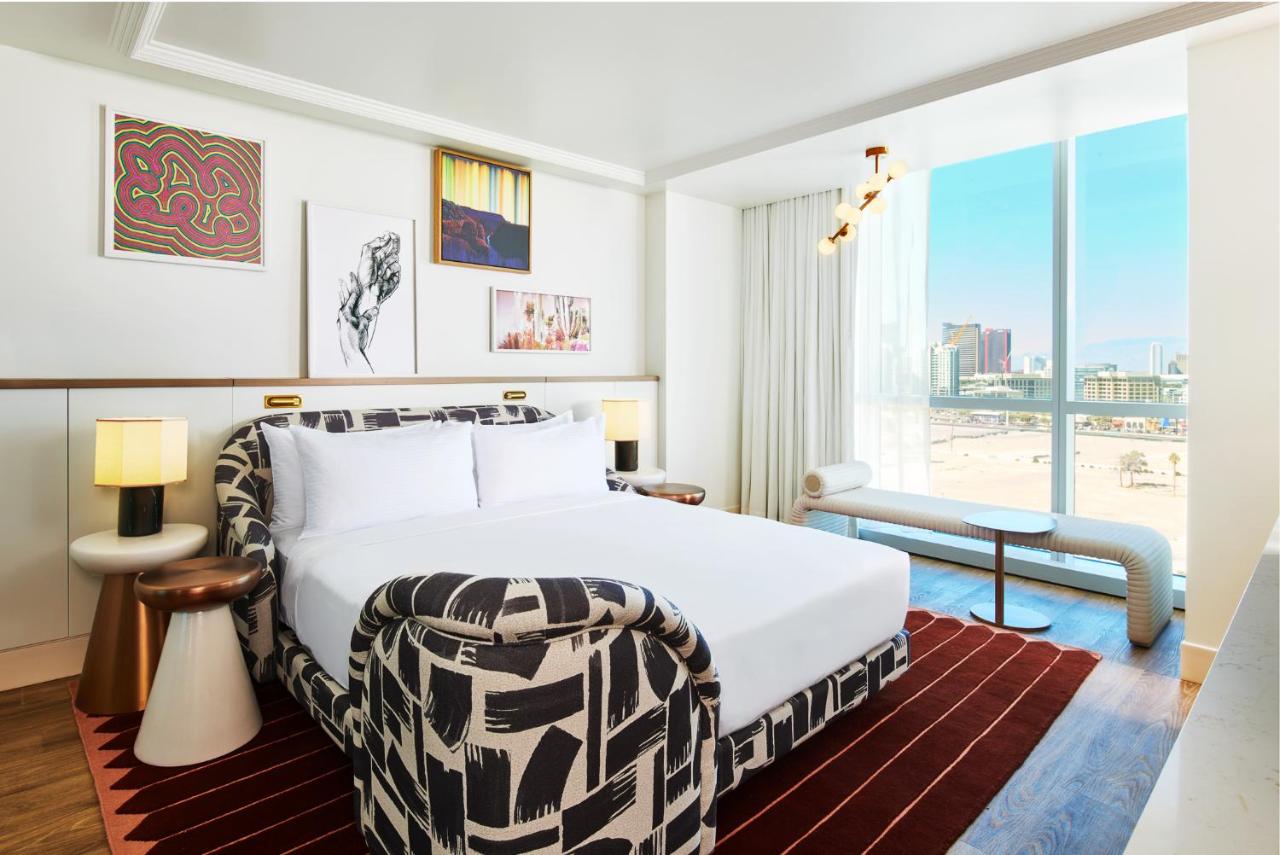 1 King Bed + 2 Queen Beds, Ruby Chamber Tower at Virgin Hotels Las Vegas, Curio Collection by Hilton