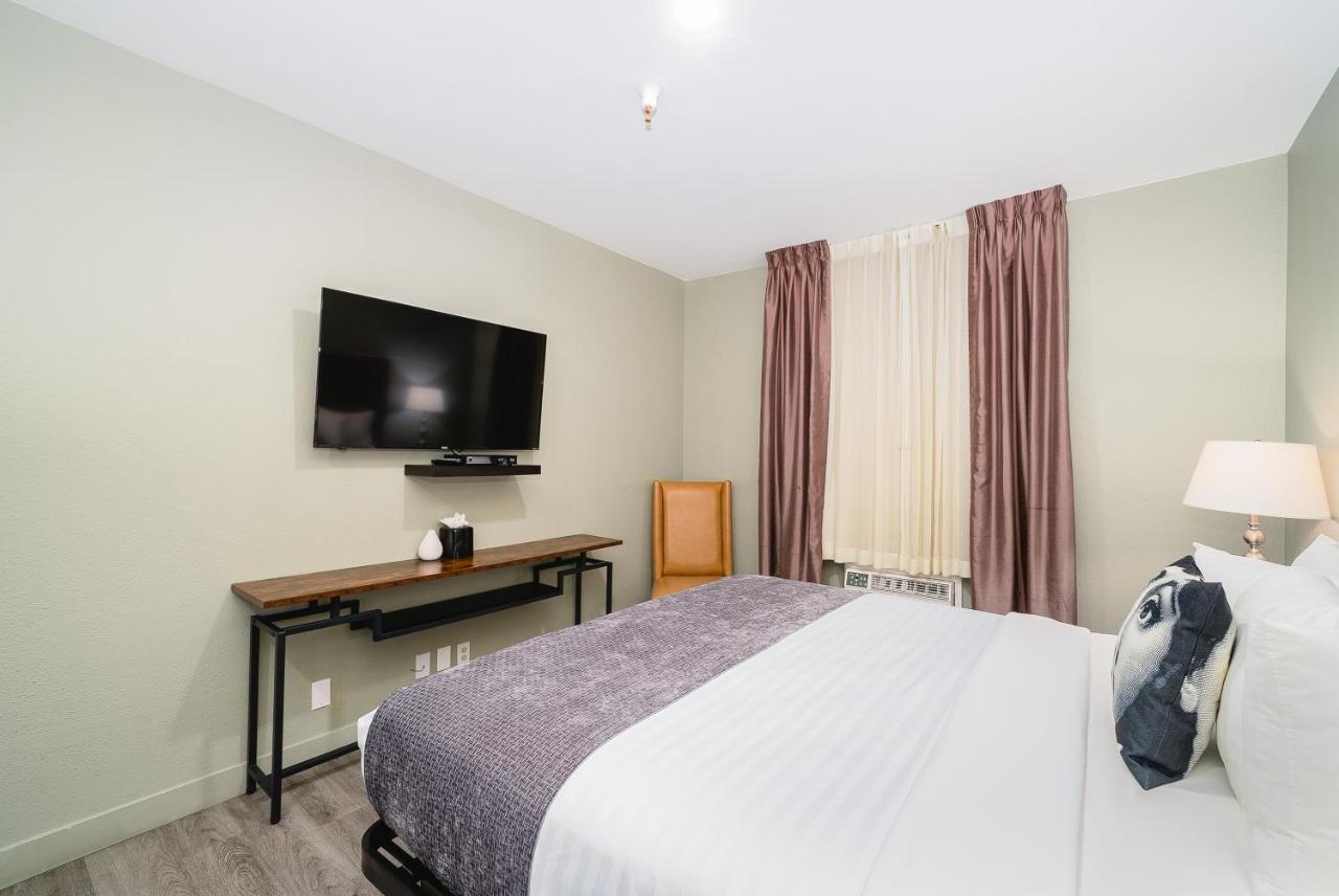 King Room - Non-Smoking at Urban Boutique Hotel