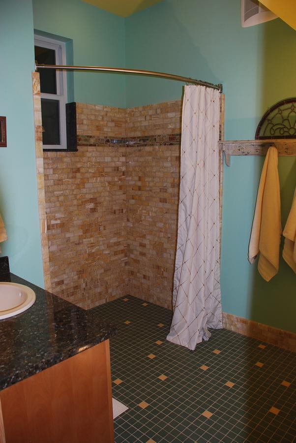 | Sierra Trails Inn