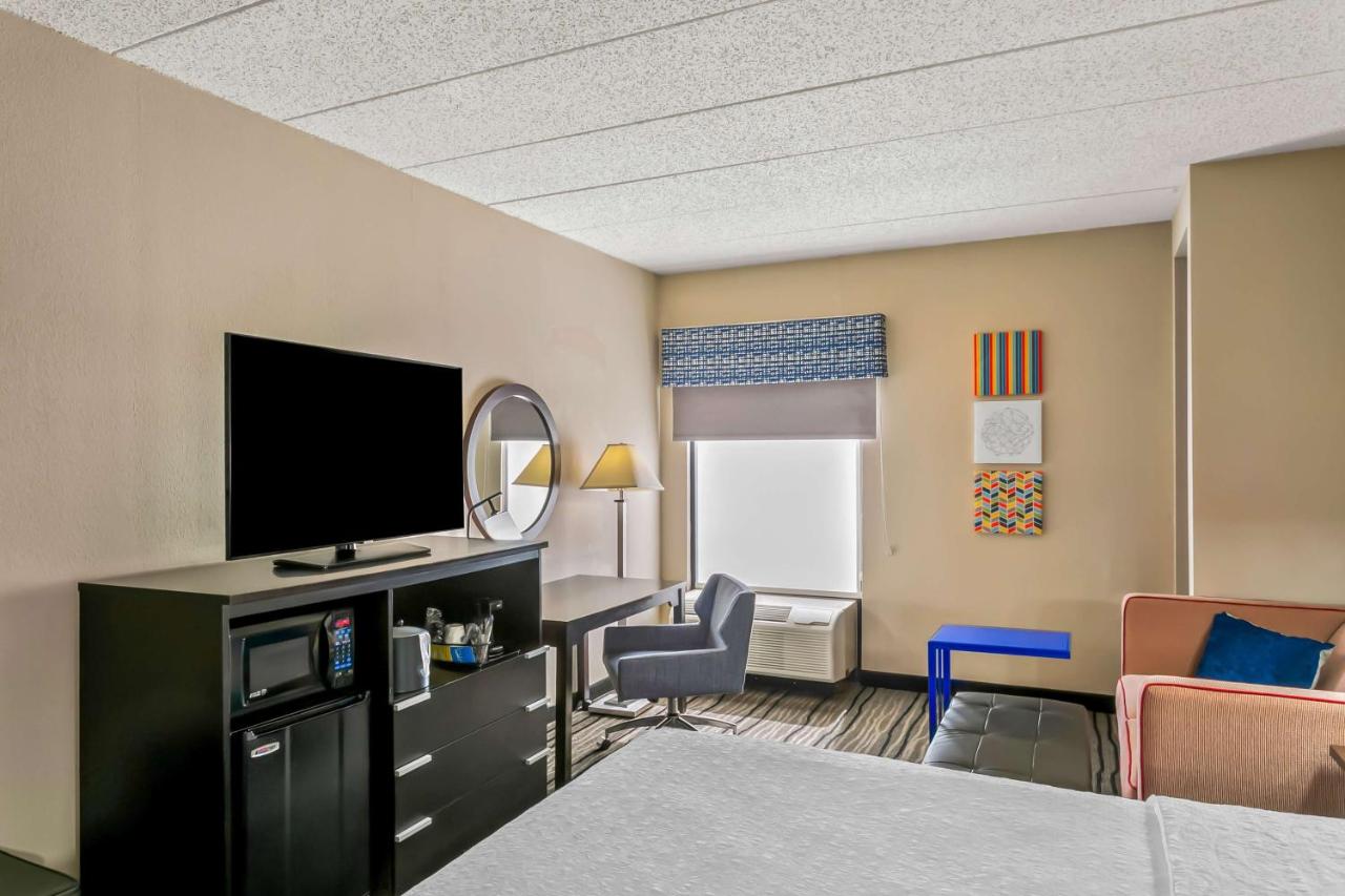  | Hampton Inn Bowie