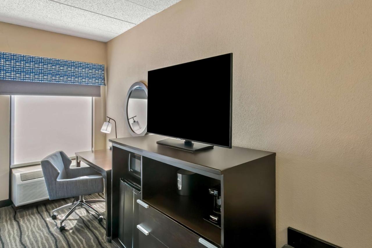  | Hampton Inn Bowie