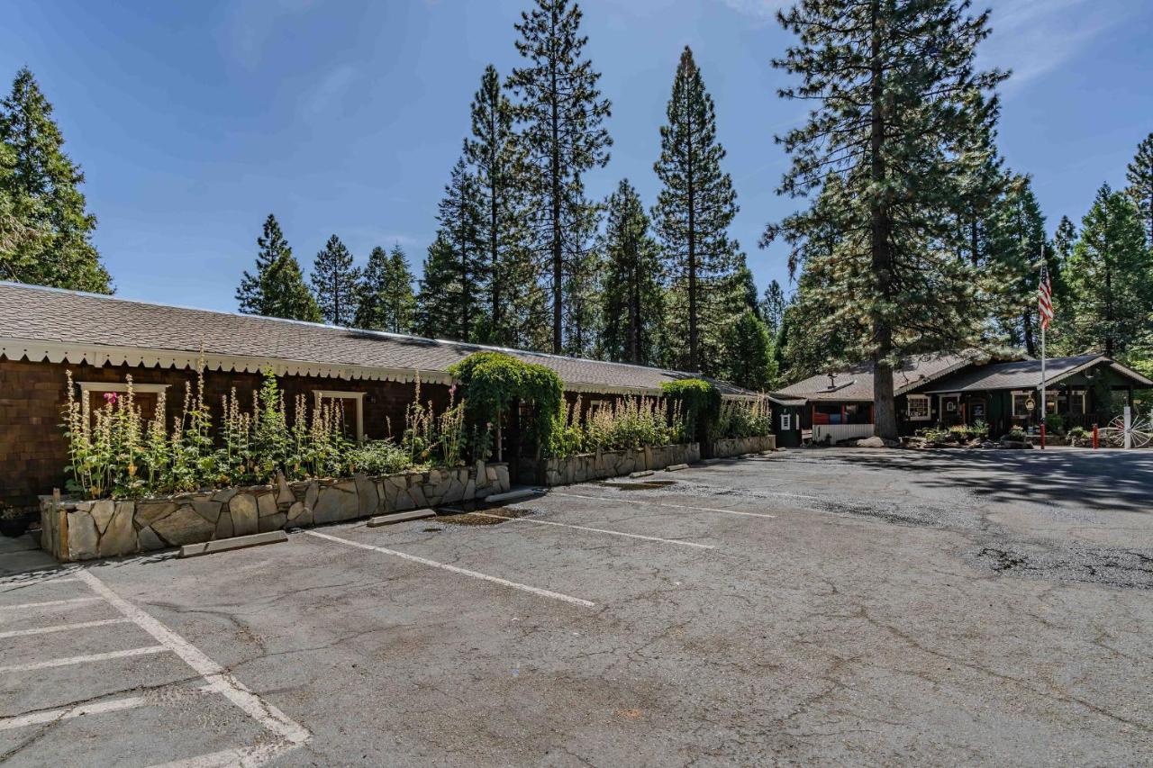 | Narrow Gauge Inn