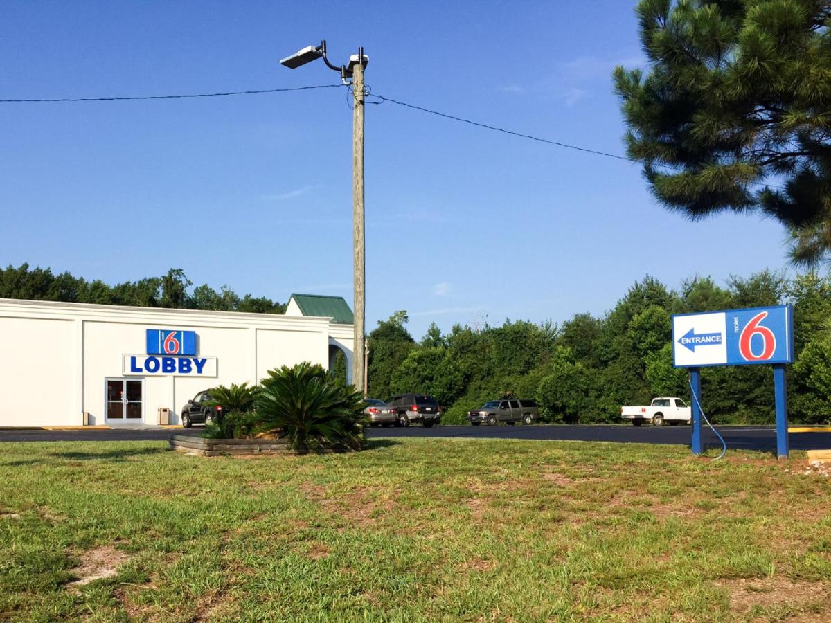 | Motel 6-Townsend, GA