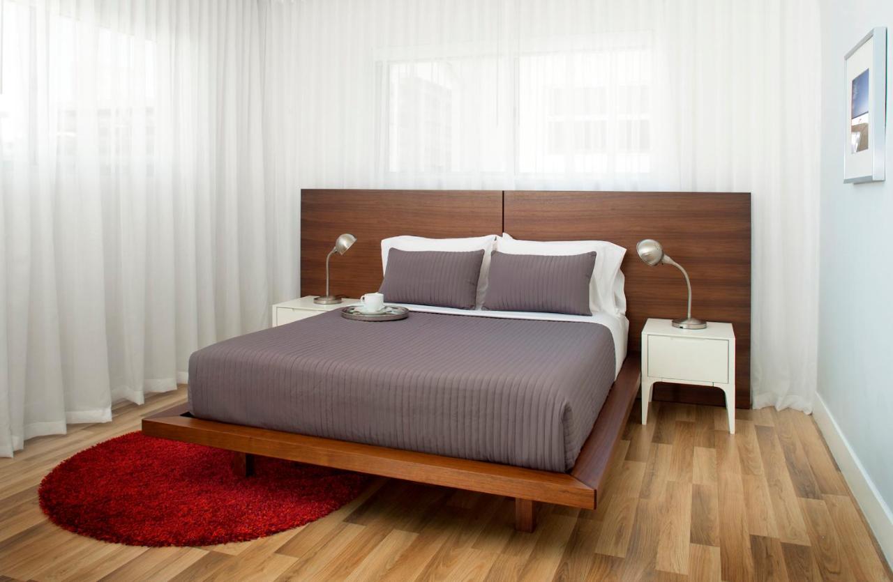 One-Bedroom Apartment with Queen Bed at 1818 Meridian House Apartments and Suites by Eskape Collection