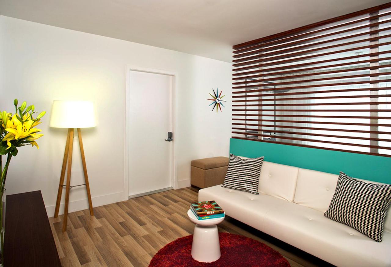 One-Bedroom Apartment with Queen Bed at 1818 Meridian House Apartments and Suites by Eskape Collection