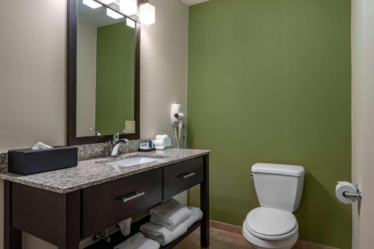 | Sleep Inn & Suites Oakley I-70