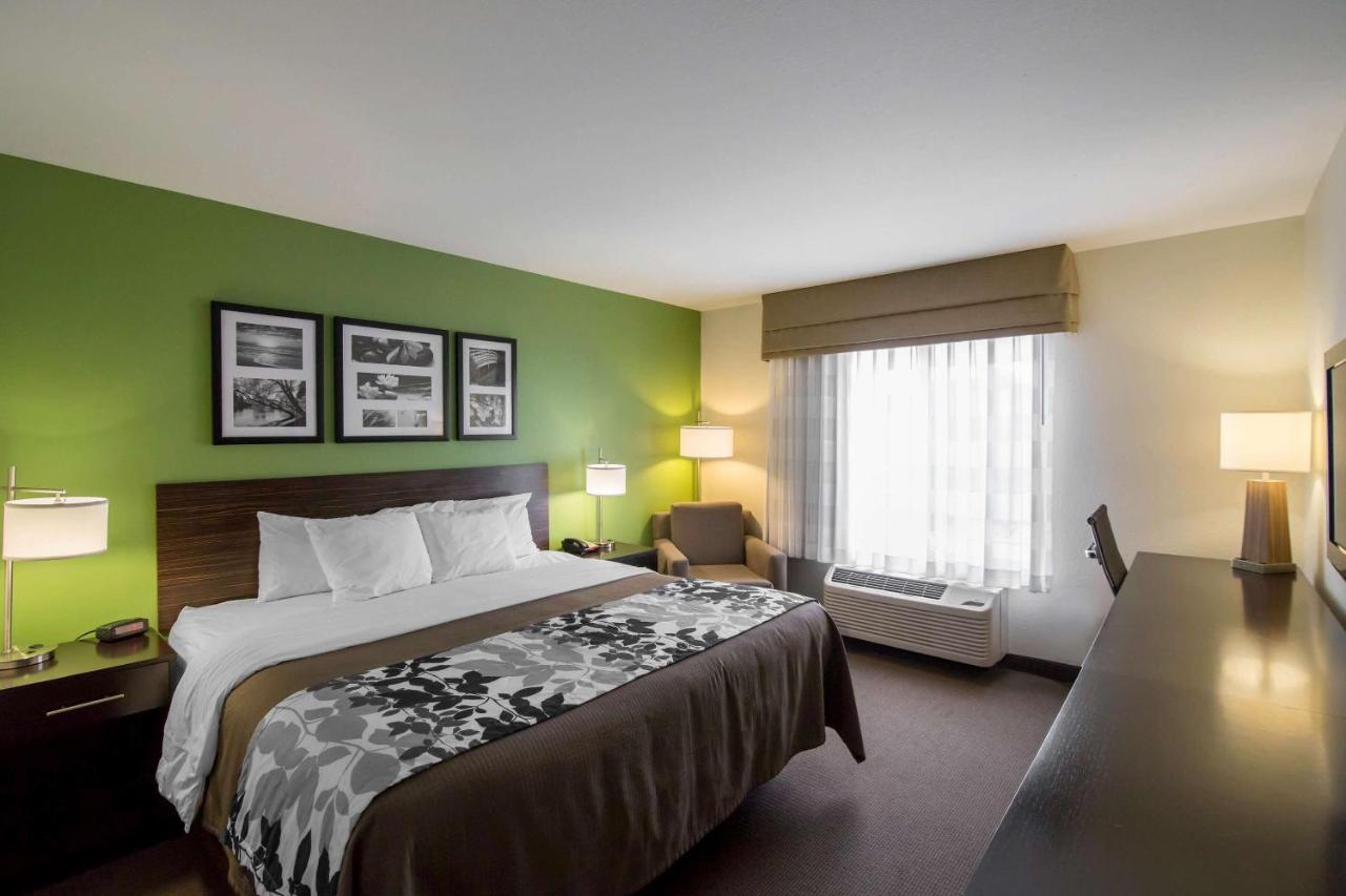 | Sleep Inn & Suites Haysville