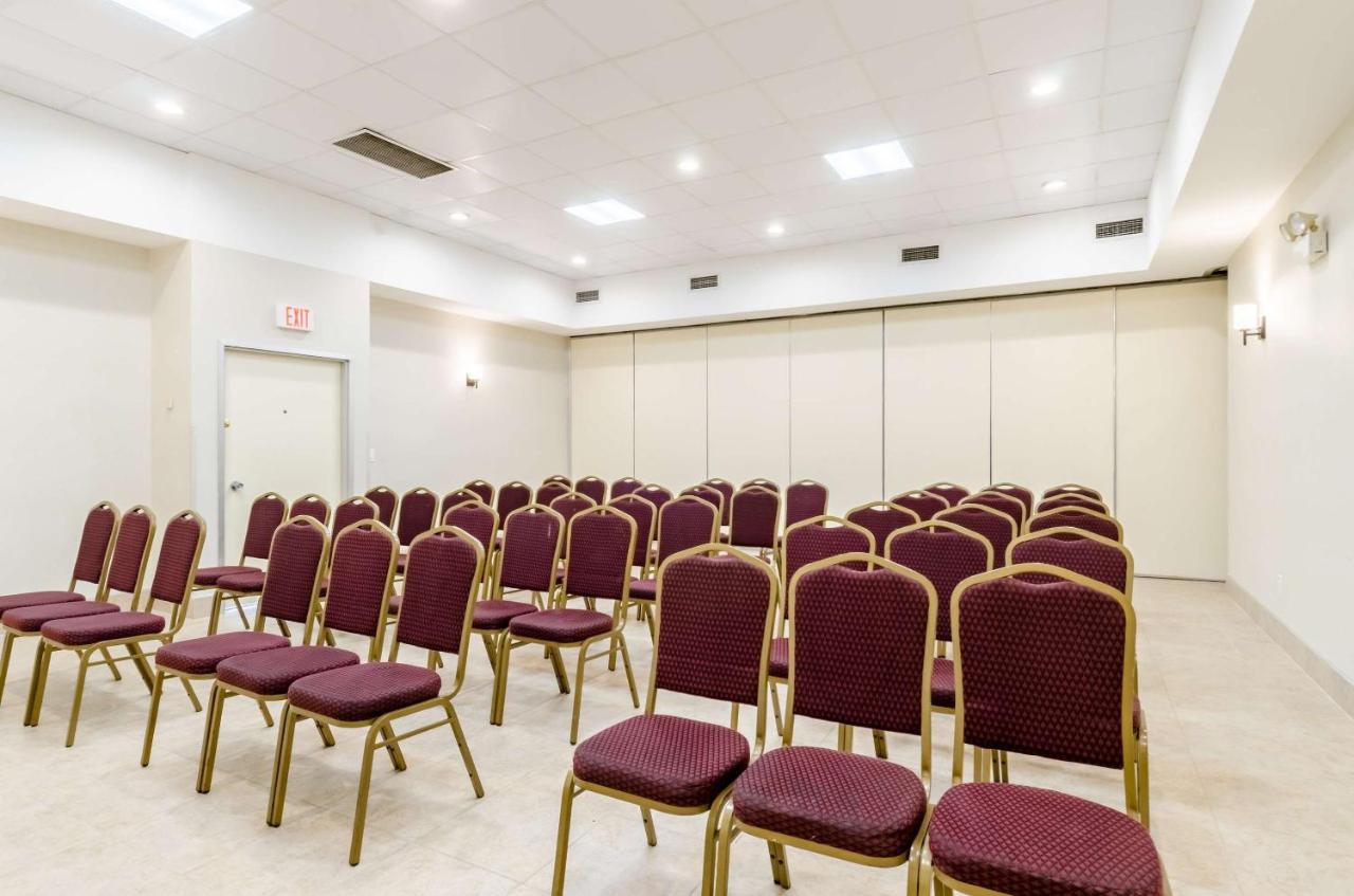 | Quality Inn West Springfield