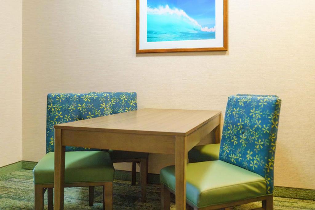  | Triple Play Resort Hotel & Suites