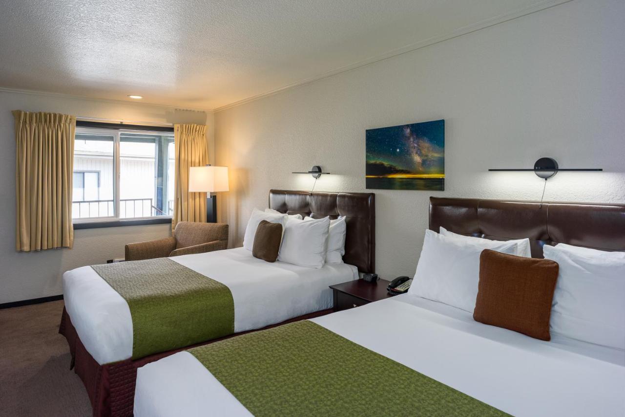 | Earthbox Inn & Spa