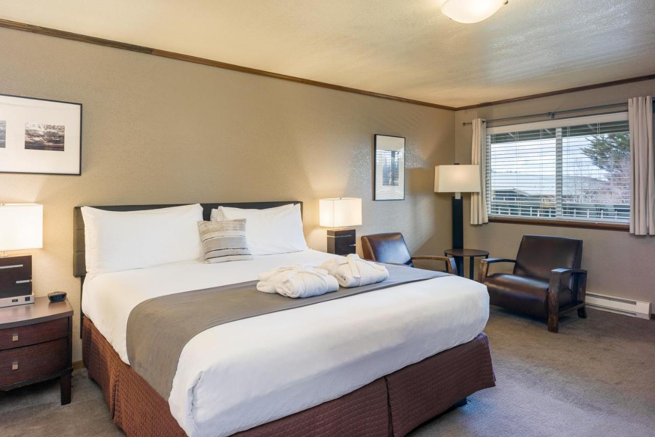 | Earthbox Inn & Spa