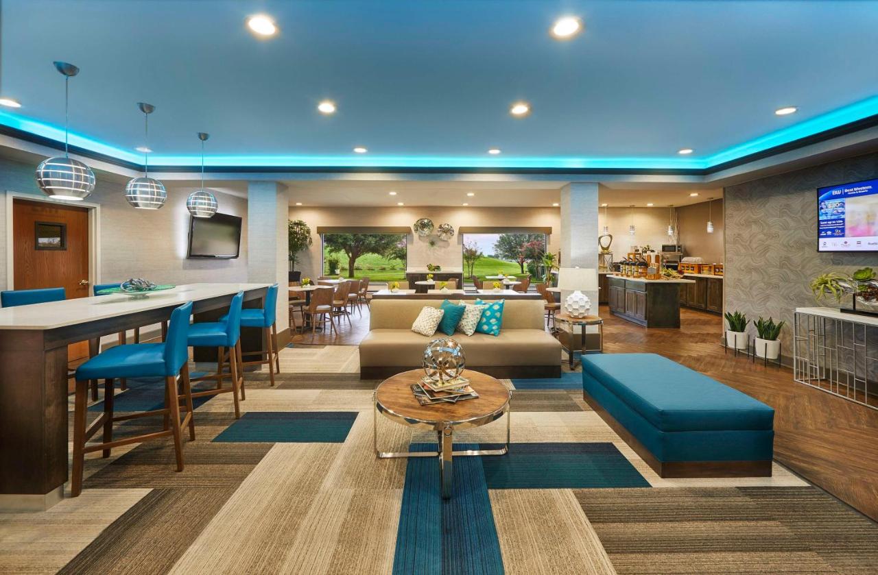 | Best Western Plus Lewisville Flower Mound