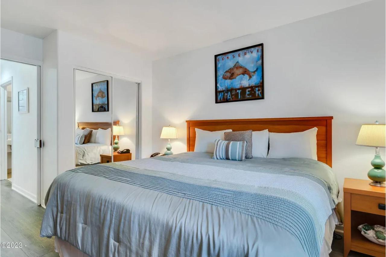 | The Landing at Newport Condominium Hotel