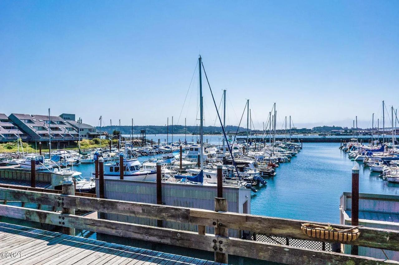 | The Landing at Newport Condominium Hotel