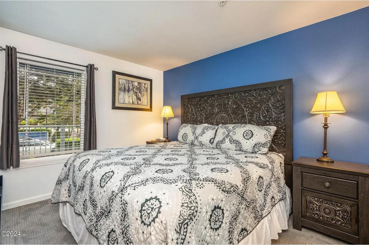 | The Landing at Newport Condominium Hotel