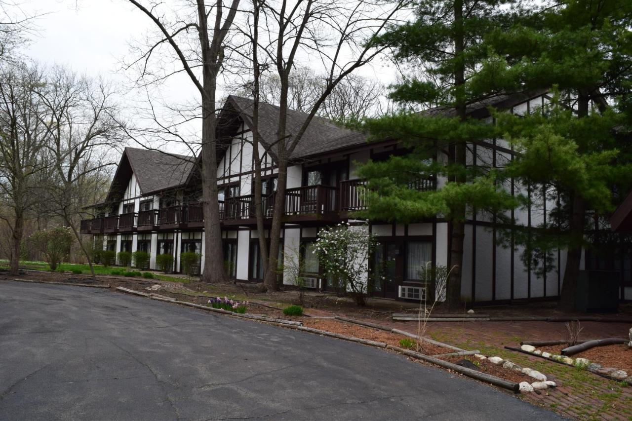 | Spring House Inn