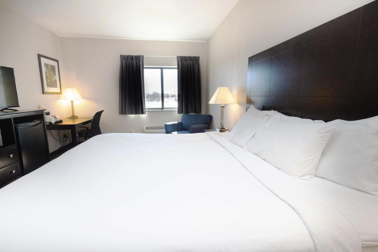 Suite at Cobblestone Inn & Suites - Maryville