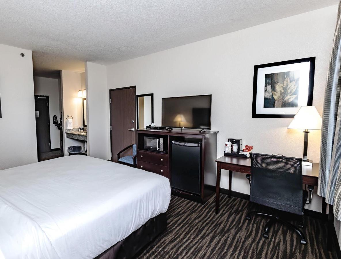 Suite at Cobblestone Inn & Suites - Maryville
