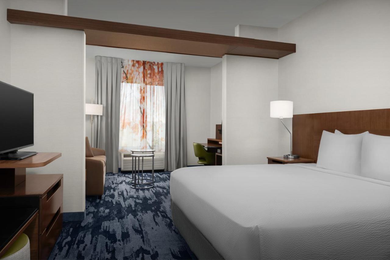 | Fairfield Inn & Suites Atlanta Stockbridge