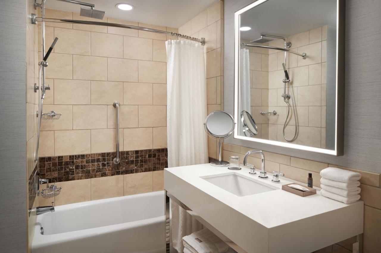 | The Westin Richmond