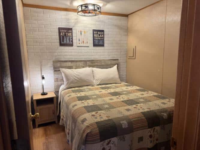 Two-Bedroom Cabin at Point View Resort