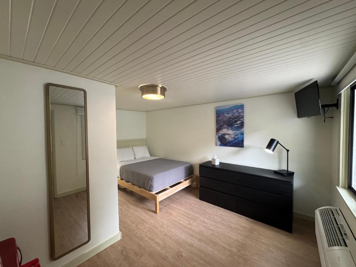 Small Double Room at Ski Mountain Lodge