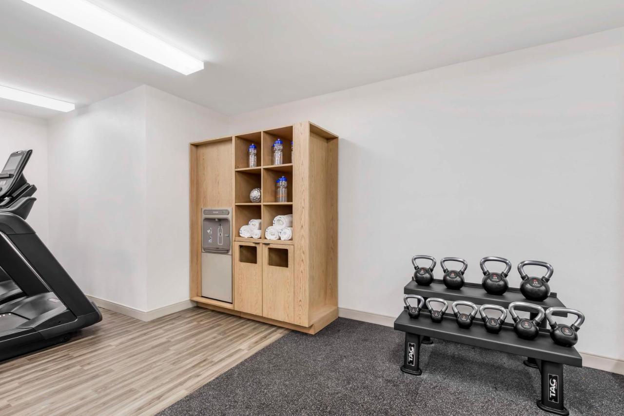  | Sonesta Simply Suites Baltimore BWI Airport