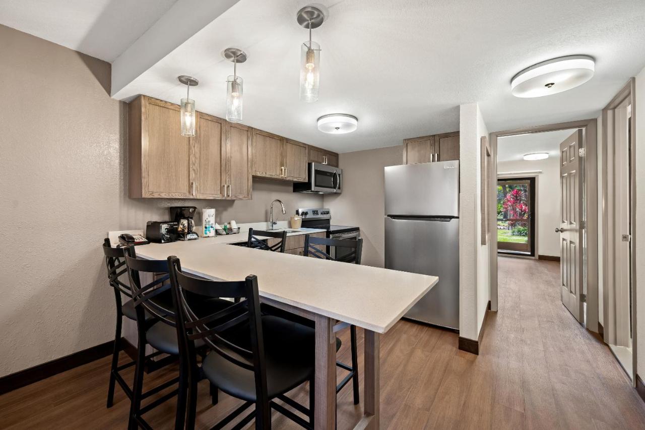 Suite King with Kitchen Poolside Smoke Free at Red Roof Inn PLUS+ & Suites Naples Downtown-5th Ave S