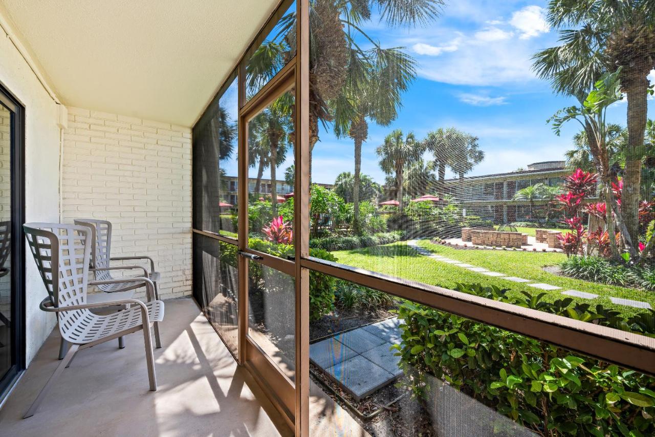 Suite King with Kitchen Poolside Smoke Free at Red Roof Inn PLUS+ & Suites Naples Downtown-5th Ave S