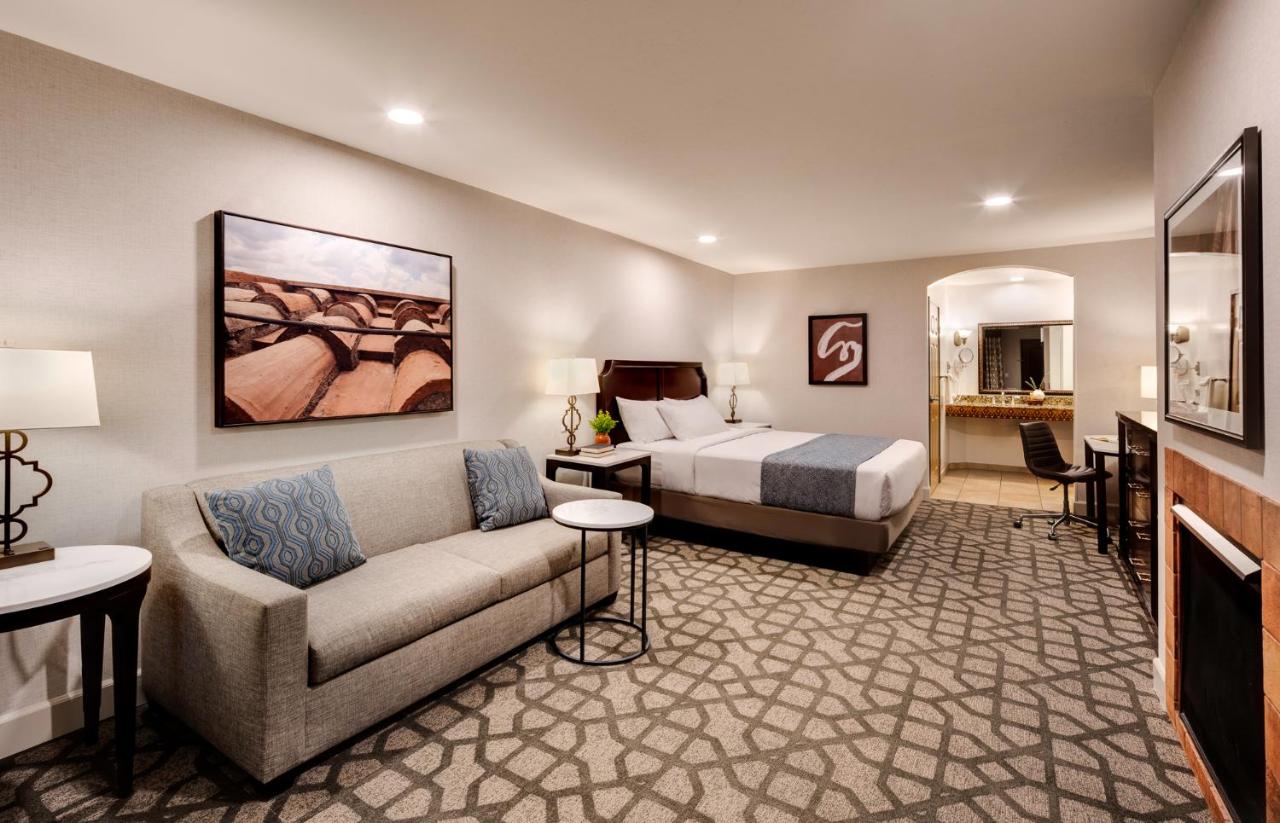 Deluxe King Studio Suite-Exterior View at Ayres Hotel Redlands – Loma Linda
