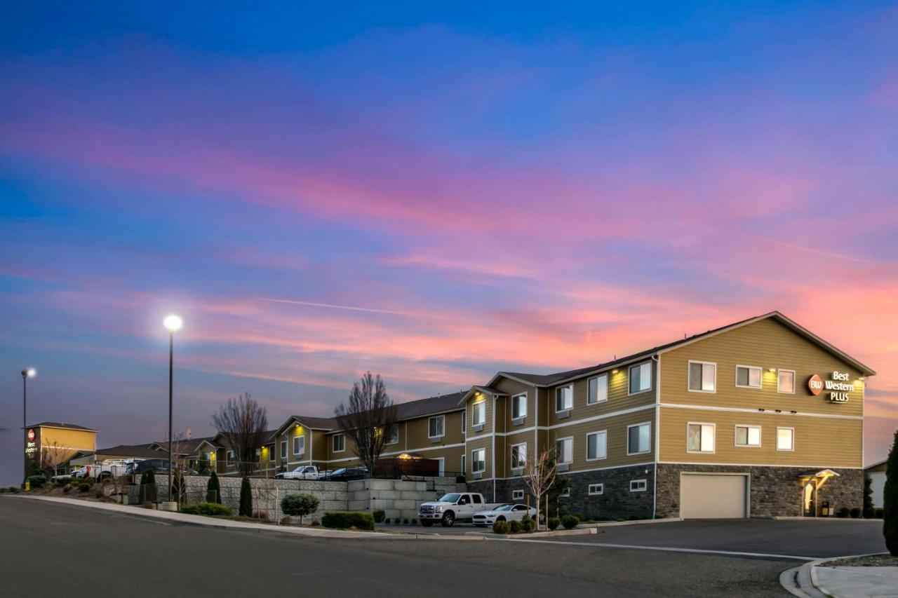  | Best Western Plus Grapevine Inn