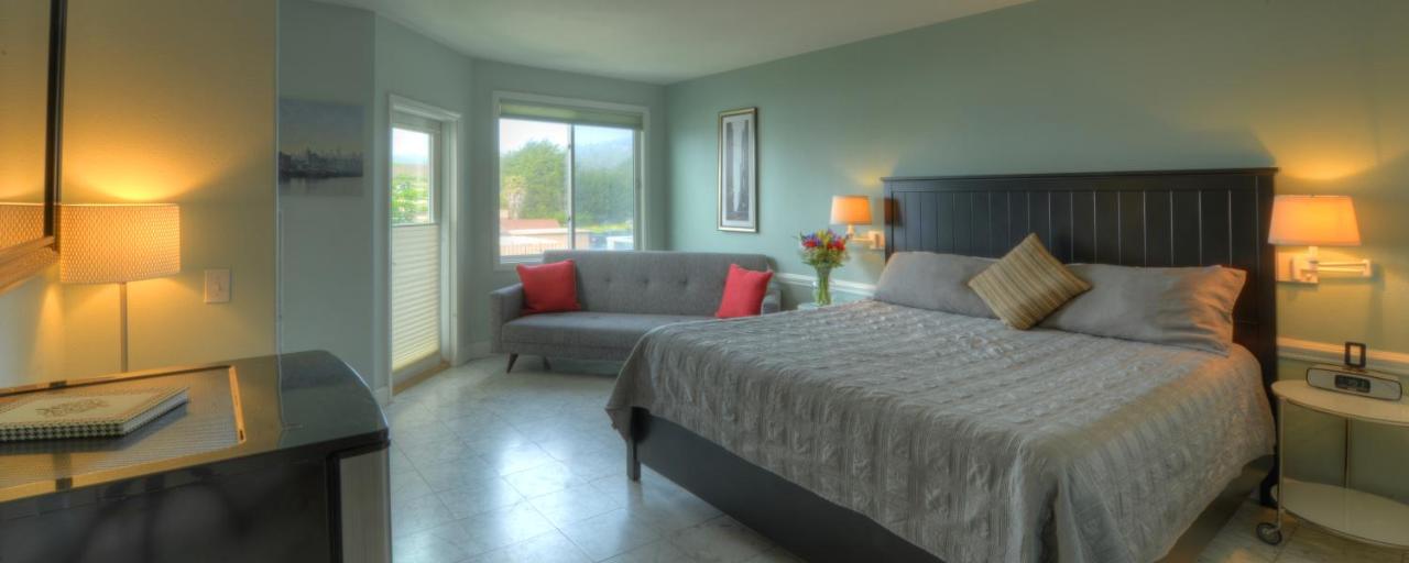 | The Oceanfront Hotel on MiramarBeach HMB