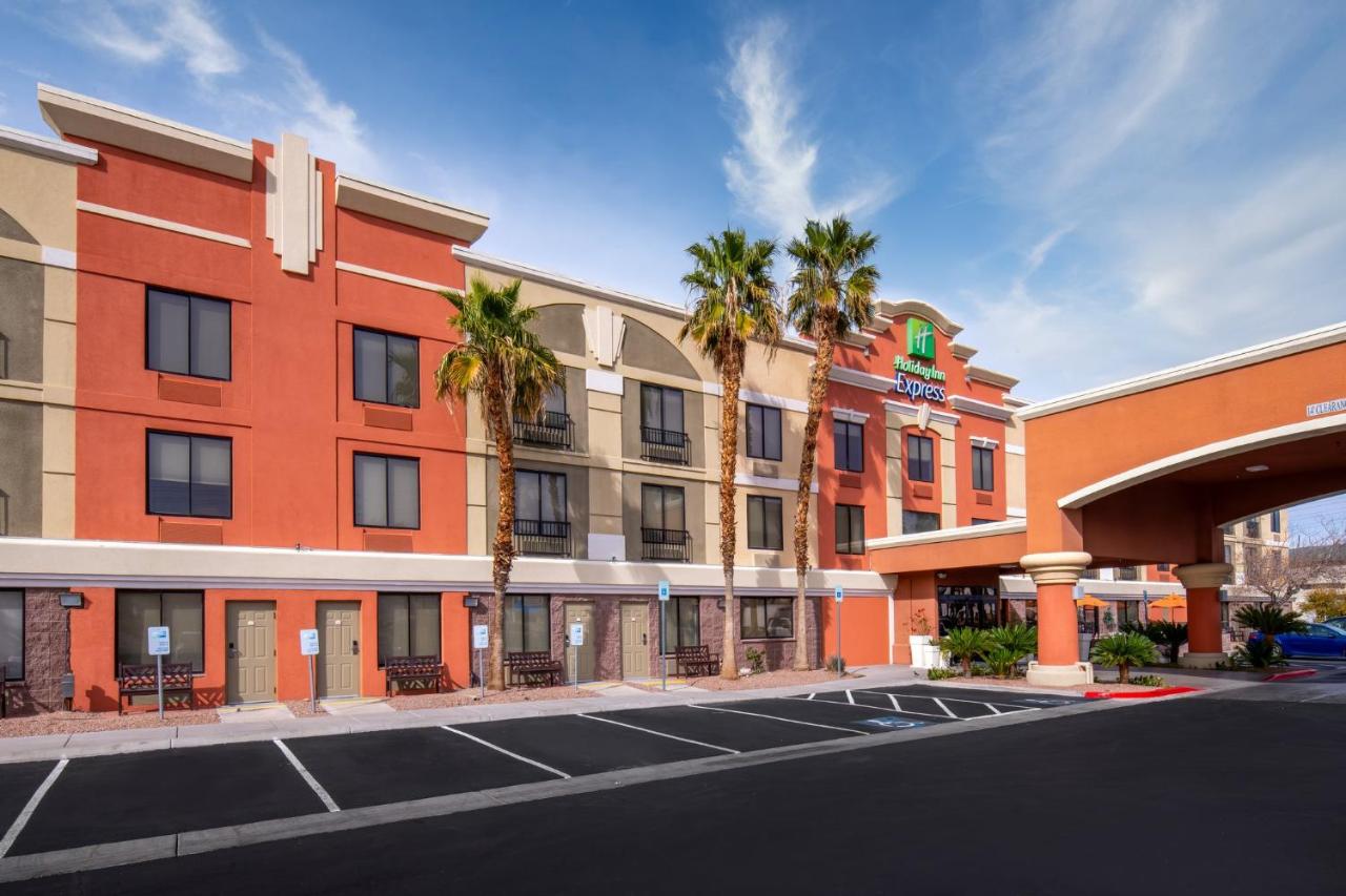 | Holiday Inn Express Hotel & Suites Henderson, an IHG Hotel