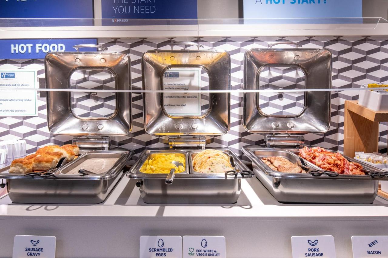 | Holiday Inn Express Hotel & Suites Henderson, an IHG Hotel