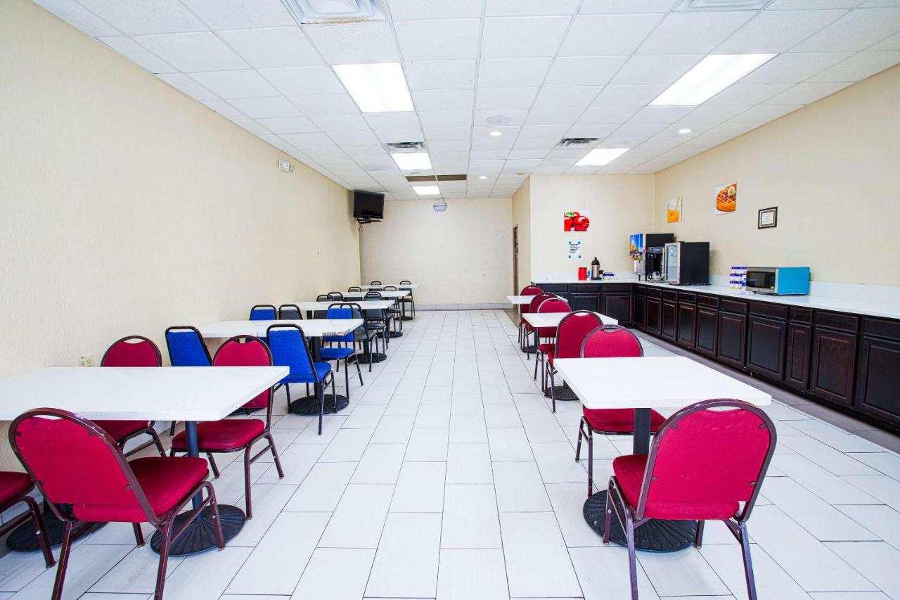 | Ramada by Wyndham Winston-Salem