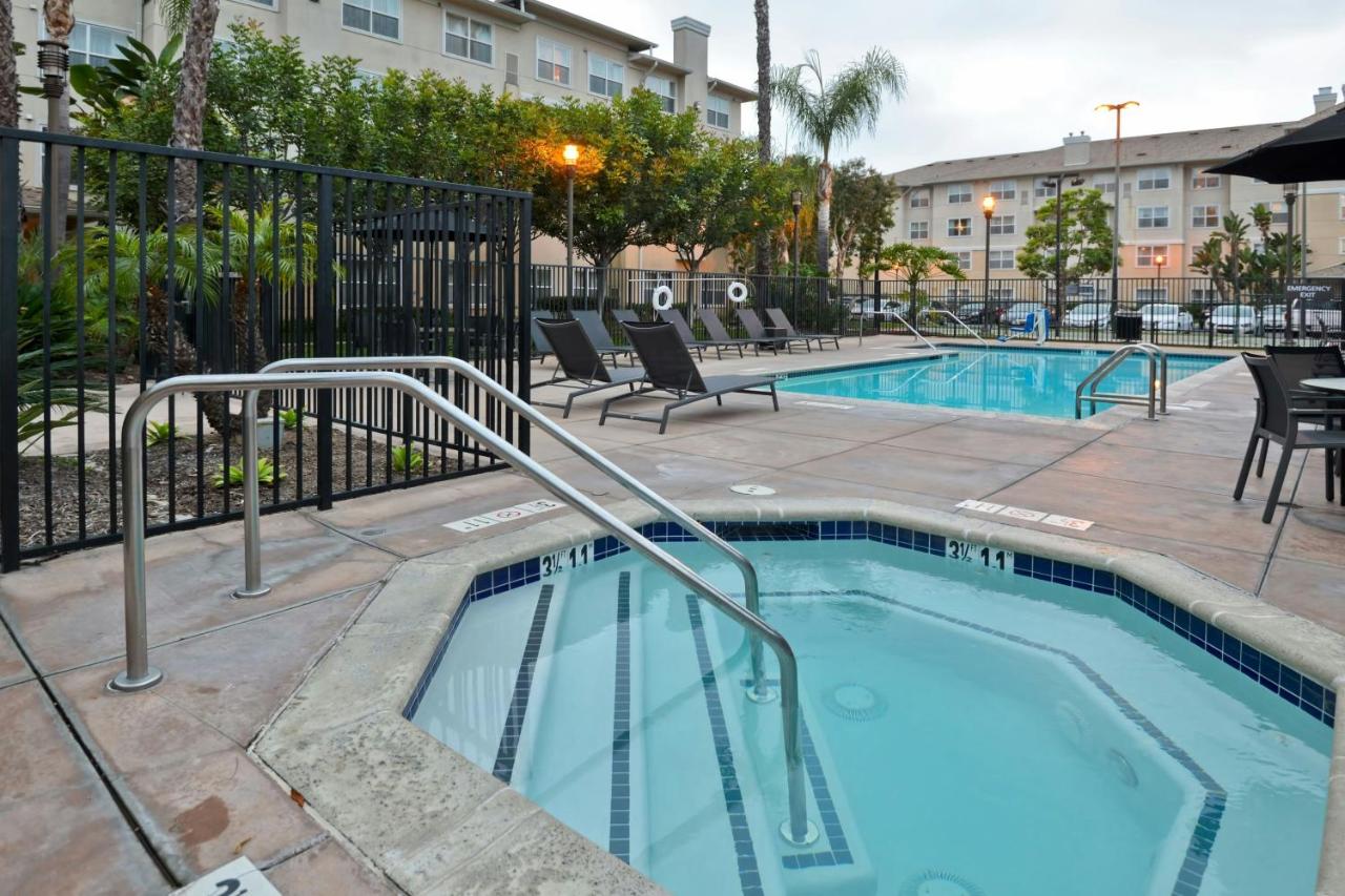 | Residence Inn by Marriott Los Angeles LAX/El Segundo