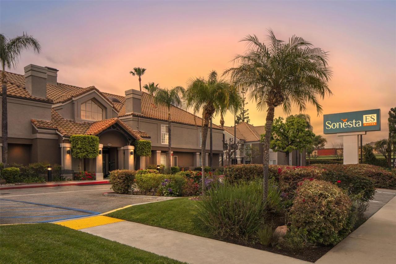 | Sonesta ES Suites Chatsworth