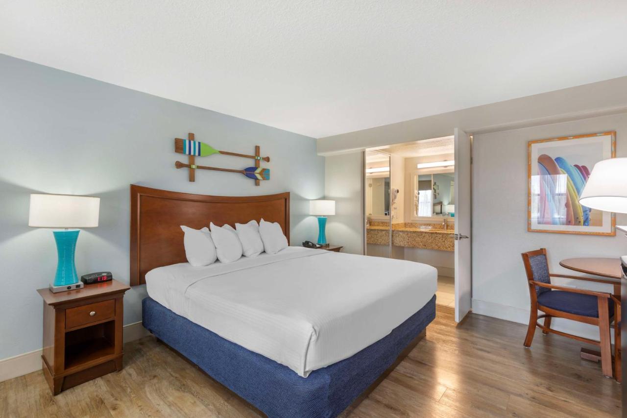 King Room with Courtyard View at Best Western Cocoa Beach - Port Canaveral