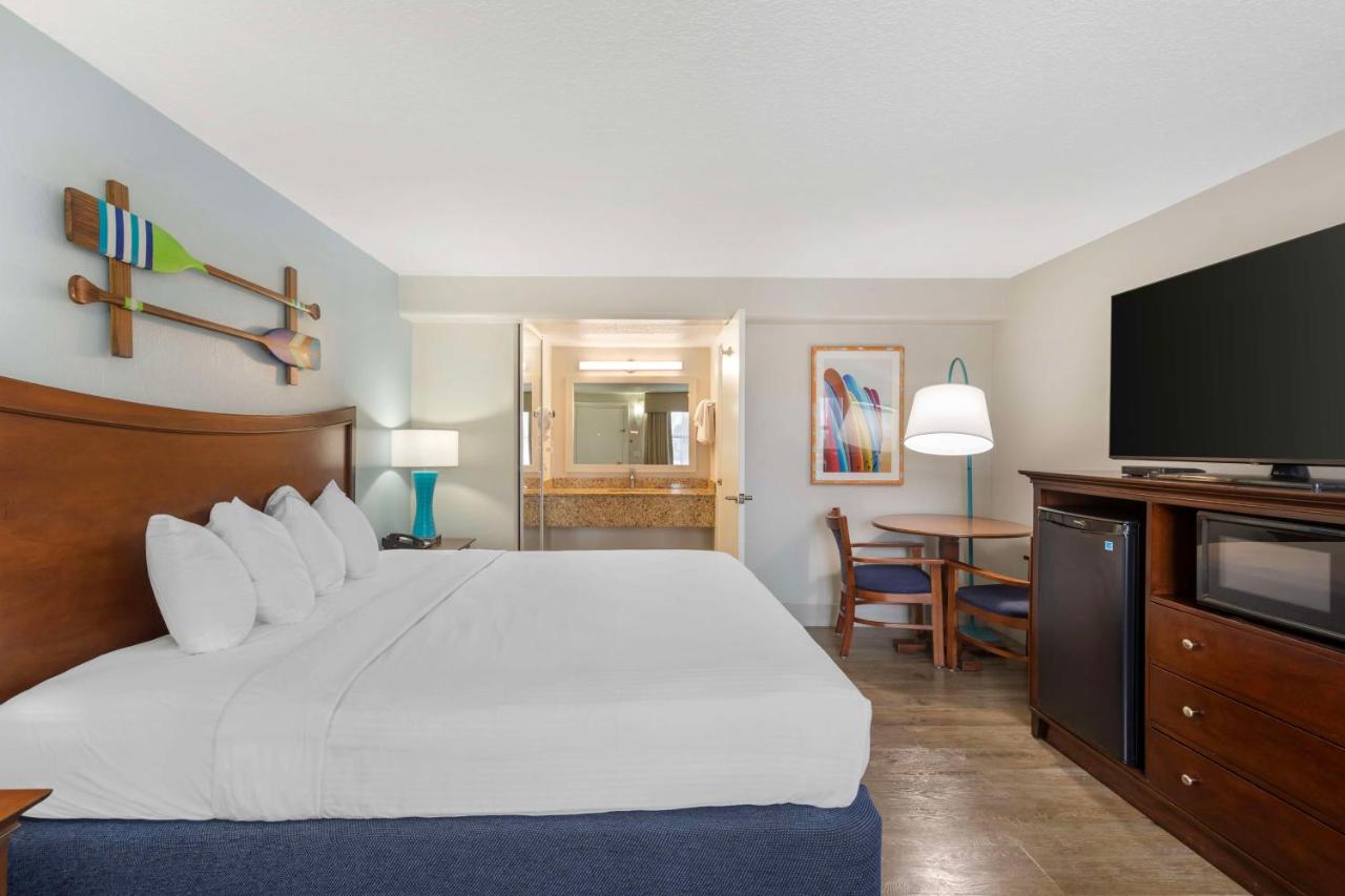 King Room with Courtyard View at Best Western Cocoa Beach - Port Canaveral