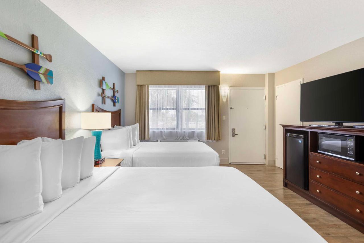 | Best Western Cocoa Beach Hotel & Suites