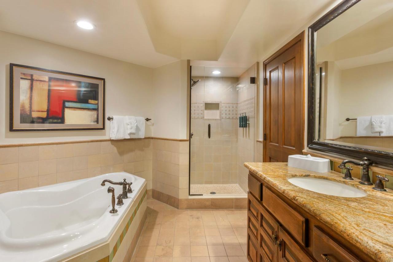 One-Bedroom King Suite at Hilton Vacation Club Sedona Summit