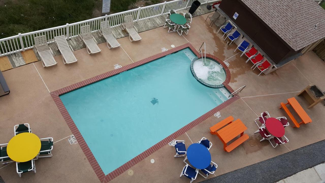 | Blue Bay Inn and Suites