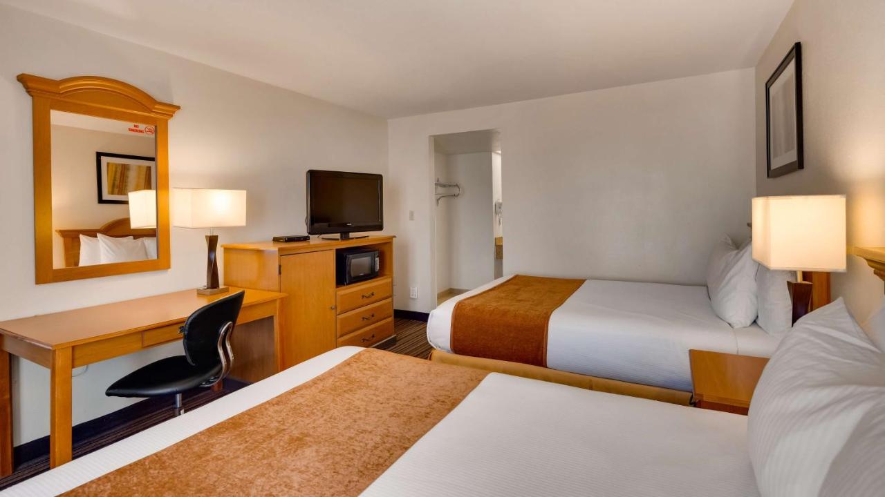  | Best Western War Bonnet Inn