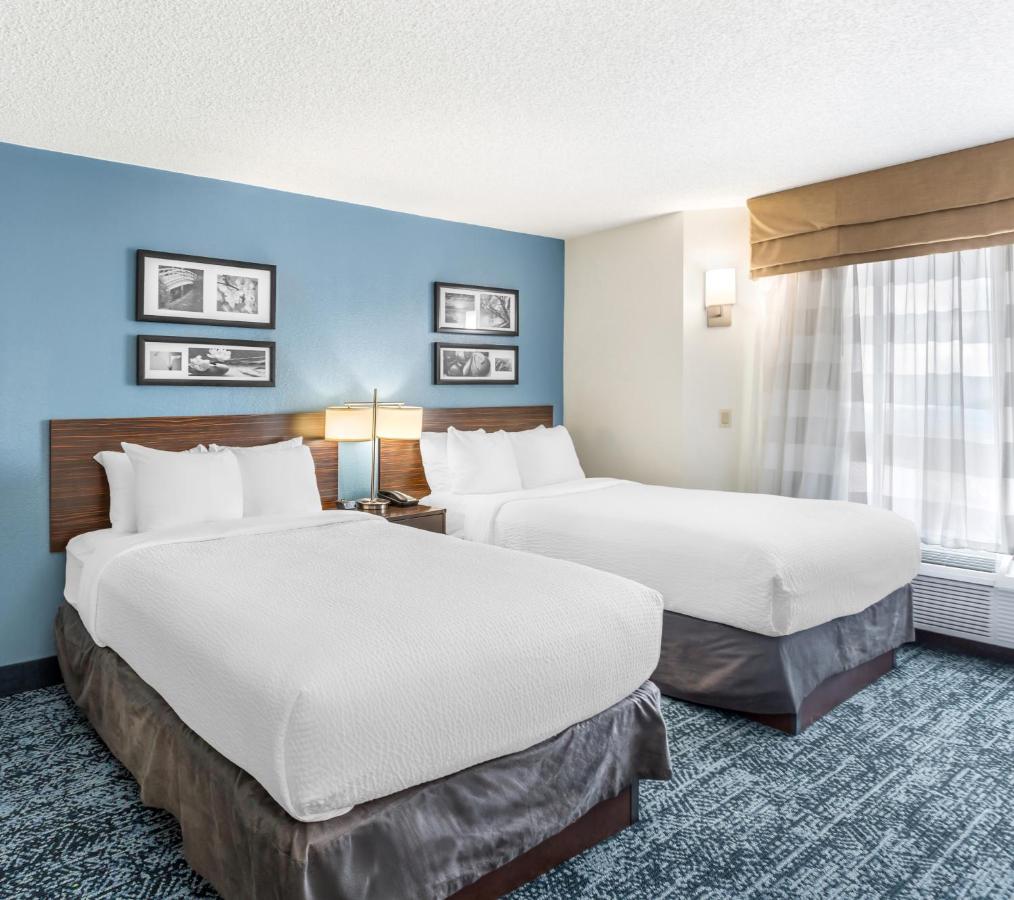 Double Room with Two Double Beds - Non-Smoking at Sleep Inn Missoula Southgate