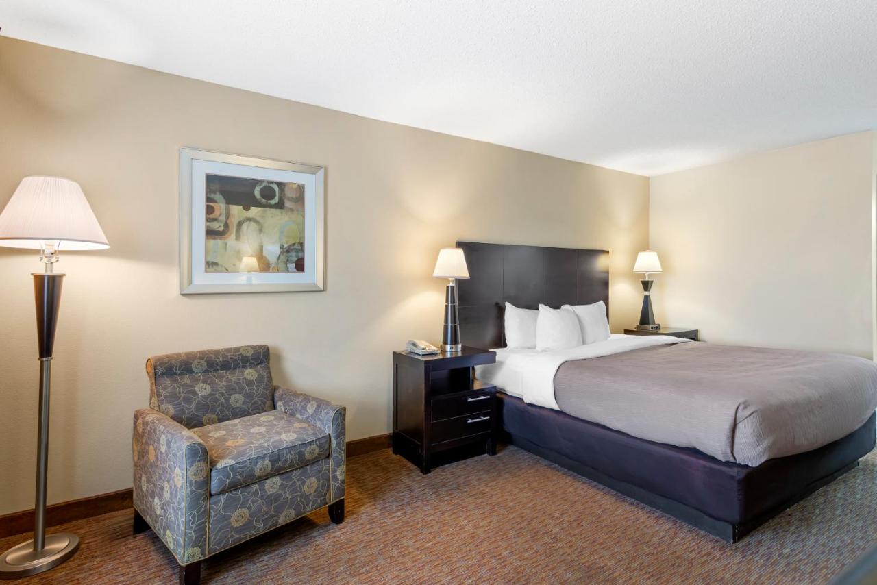 King Room - Non-Smoking at Quality Inn Cordele