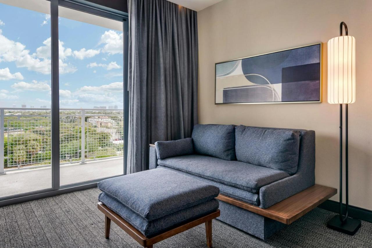 King Room with Balcony at Courtyard by Marriott Fort Lauderdale Downtown