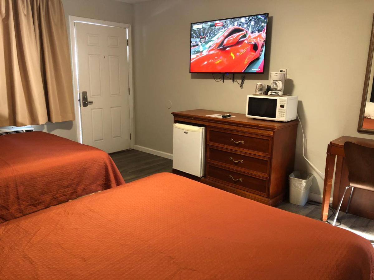 | Alpine Inn & Spa