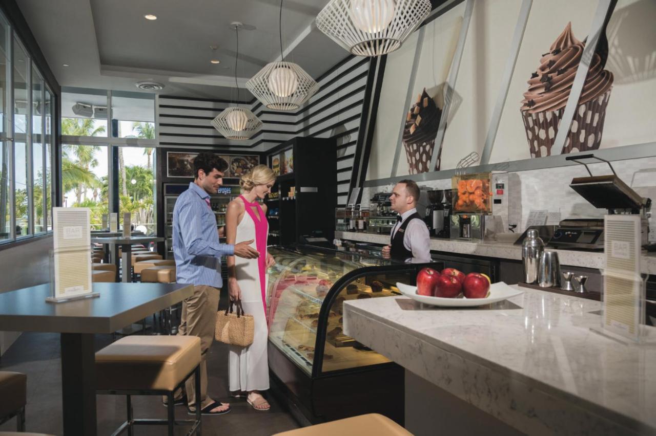 | Riu Plaza Miami Beach