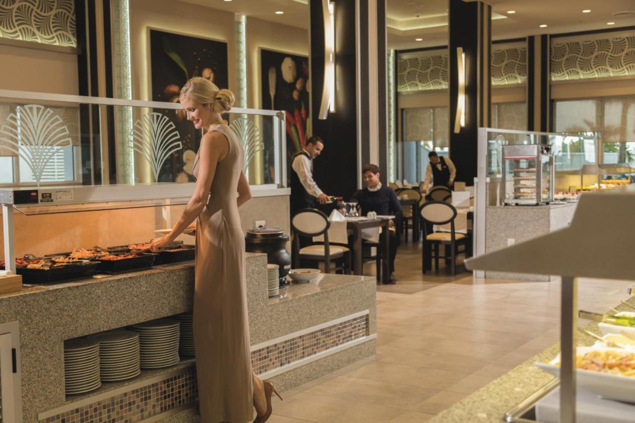 | Riu Plaza Miami Beach