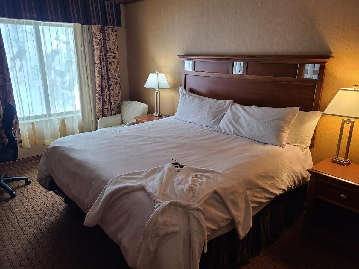 | Mineral Palace Hotel & Gaming